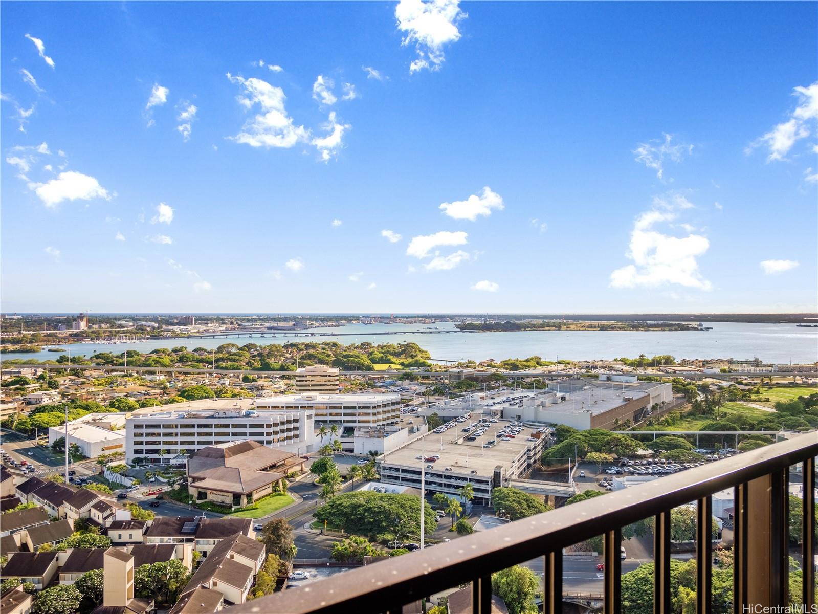 Pearl Regency condo # 2516, Aiea, Hawaii - photo 2 of 25