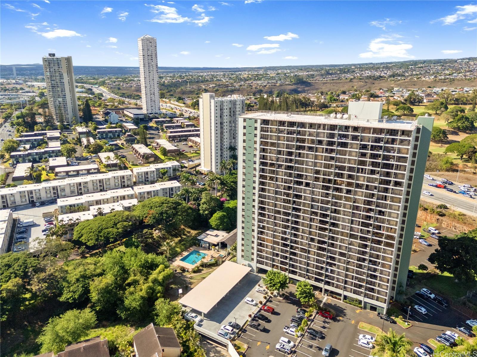 Pearl Regency condo # 2516, Aiea, Hawaii - photo 8 of 25