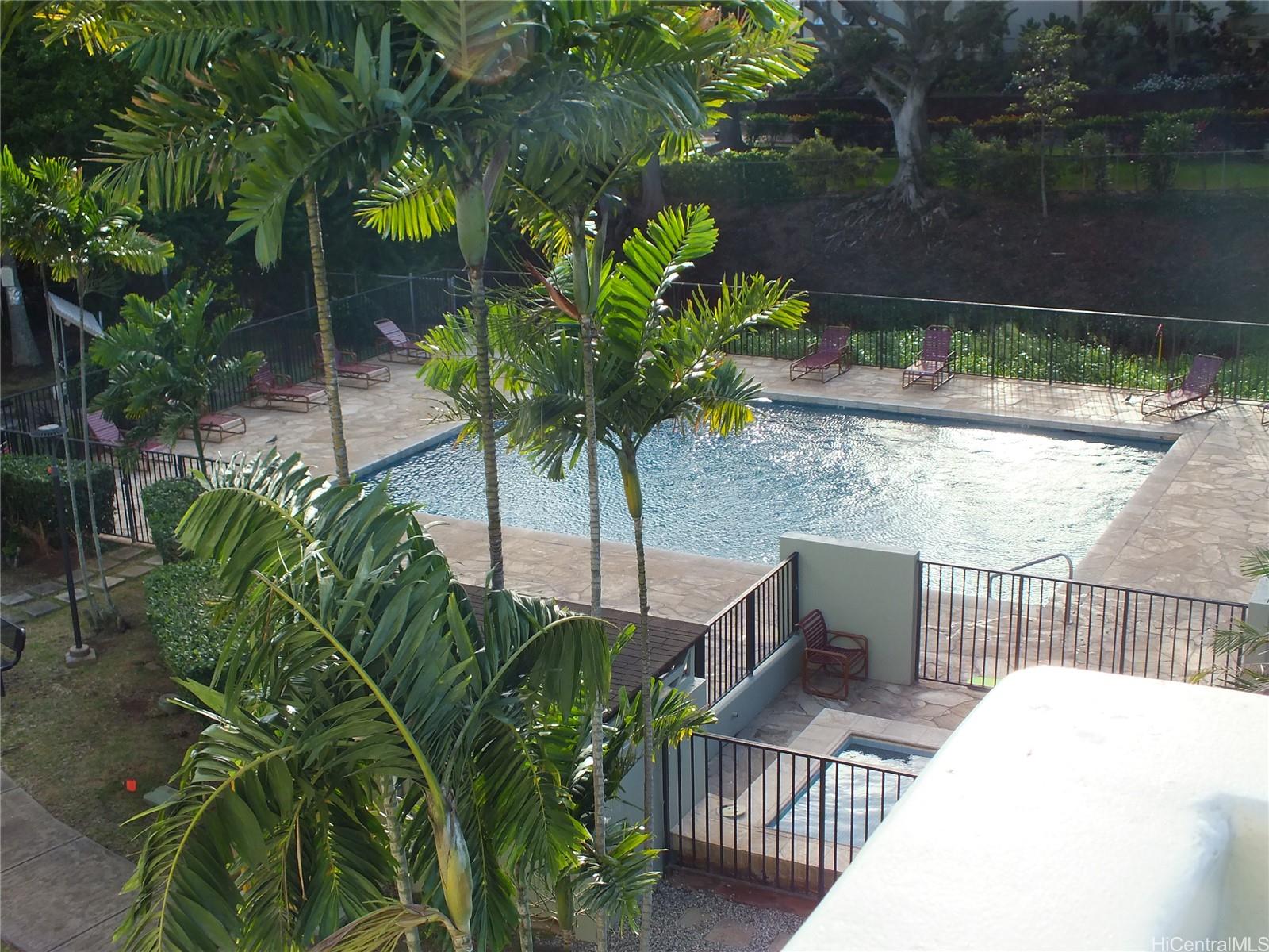 Pearl Regency condo # 2516, Aiea, Hawaii - photo 6 of 13