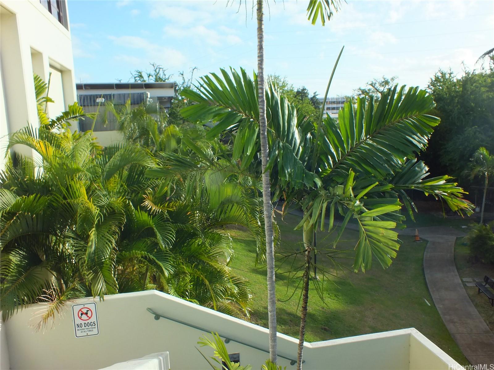 Pearl Regency condo # 2516, Aiea, Hawaii - photo 8 of 13