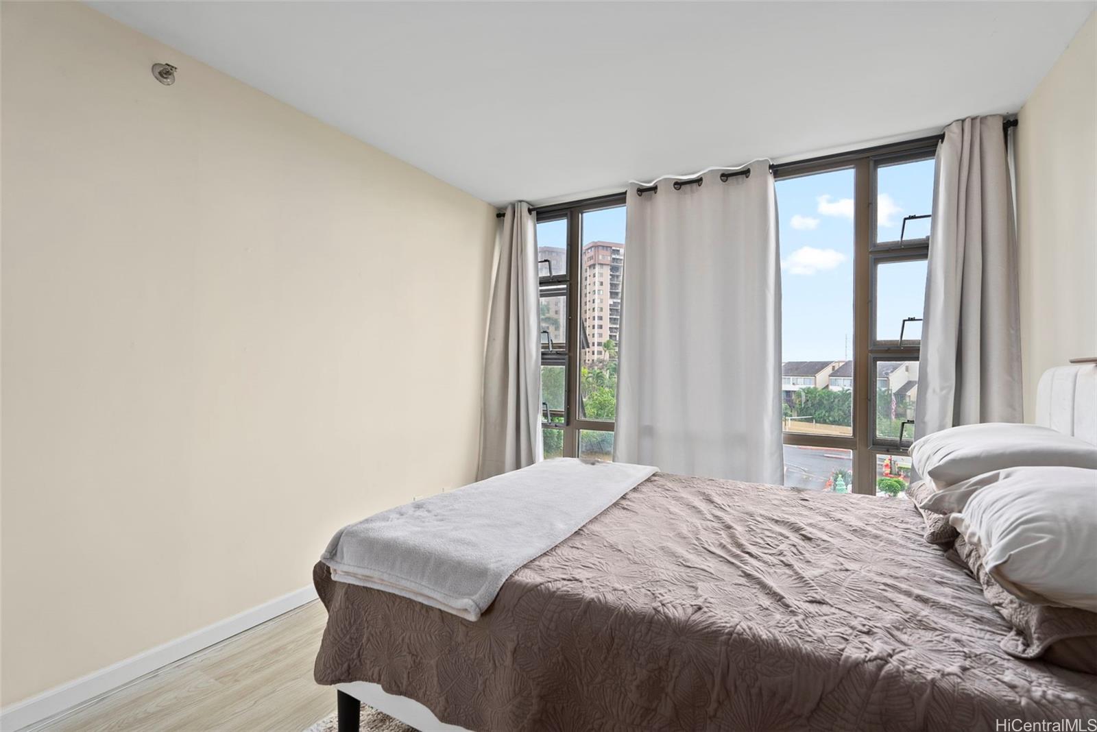 Pearl Regency condo # 314, Aiea, Hawaii - photo 17 of 24