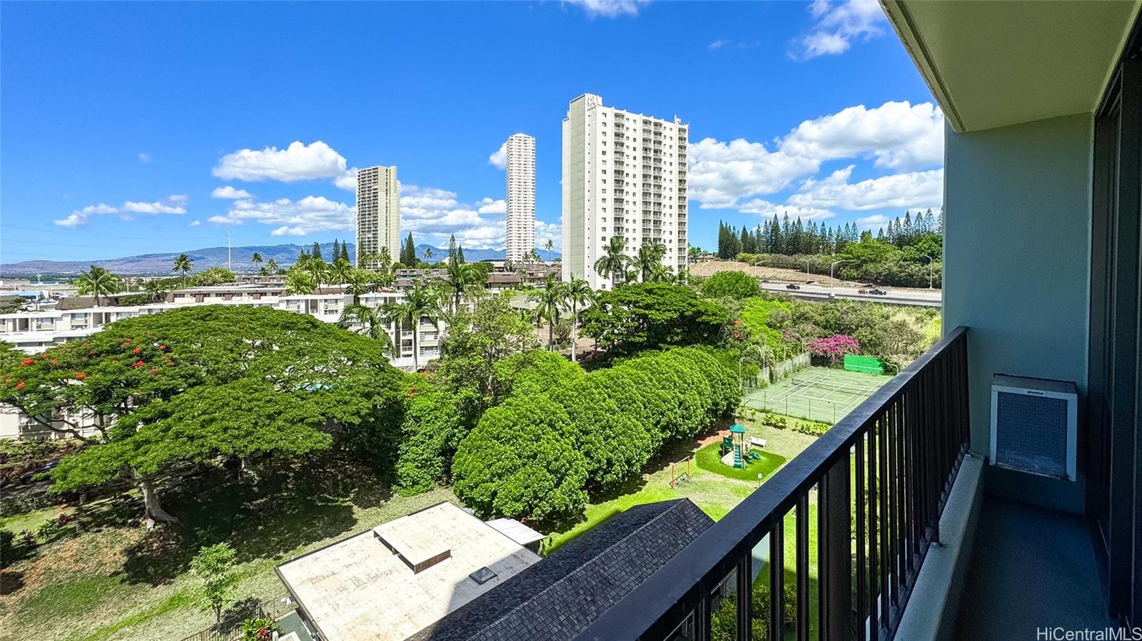 Pearl Regency condo # 601, Aiea, Hawaii - photo 10 of 21