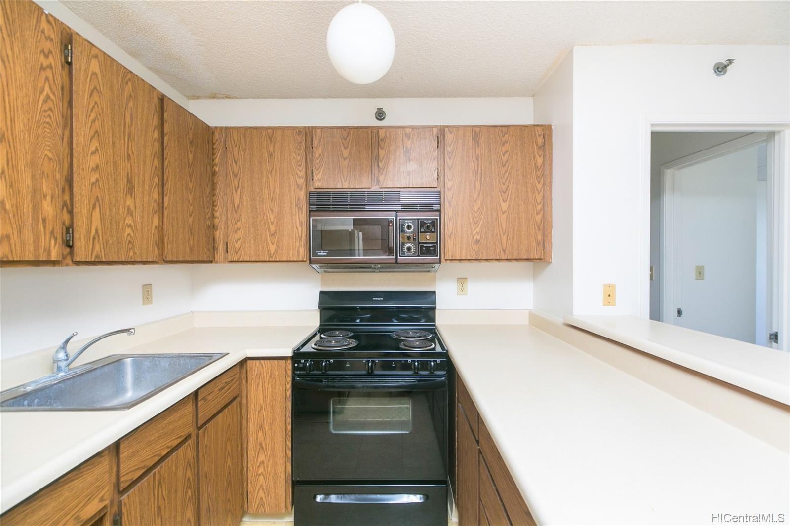 Pearl Regency condo # 605, Aiea, Hawaii - photo 10 of 22