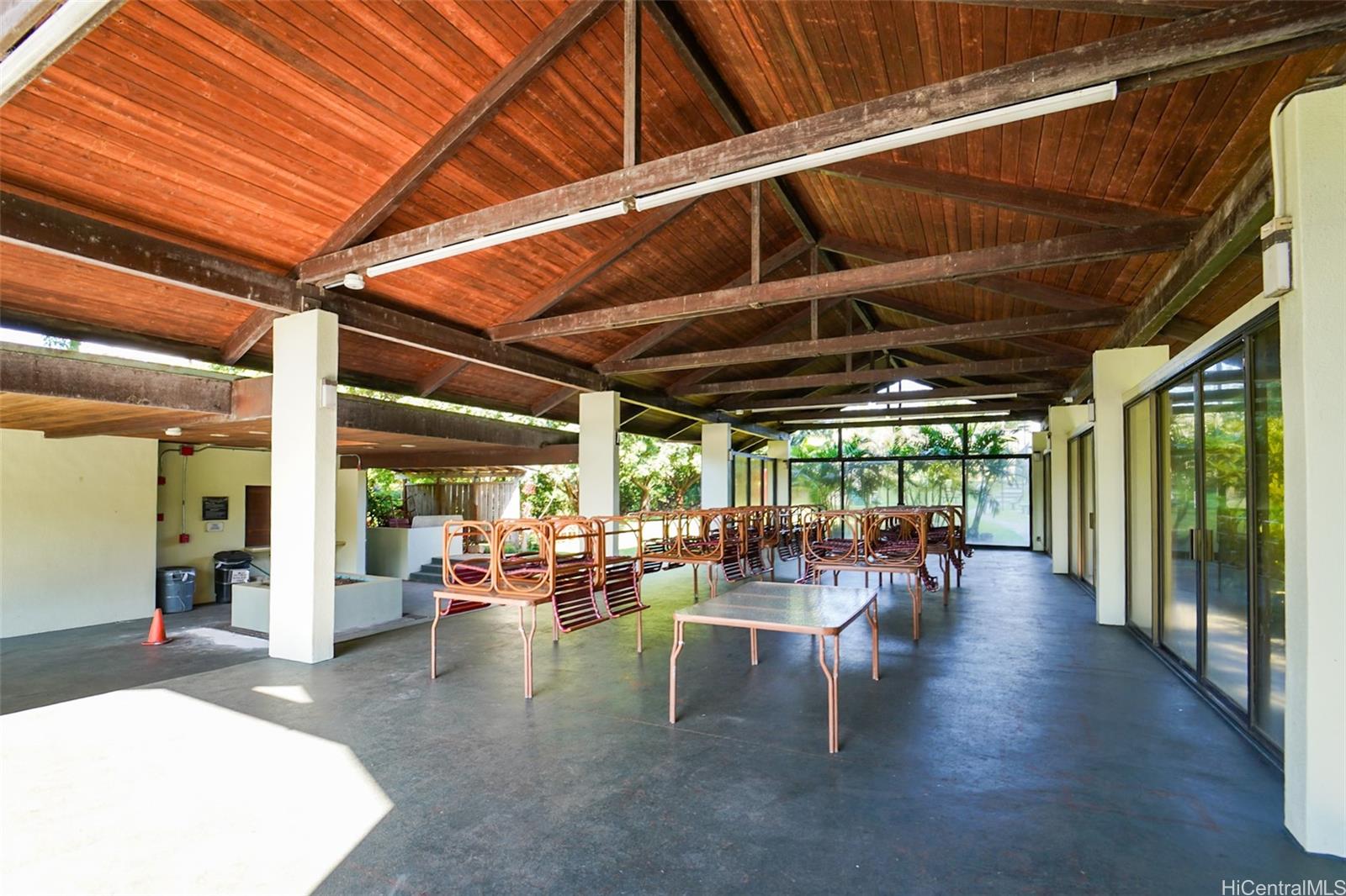 Pearl Regency condo # 606, Aiea, Hawaii - photo 17 of 20