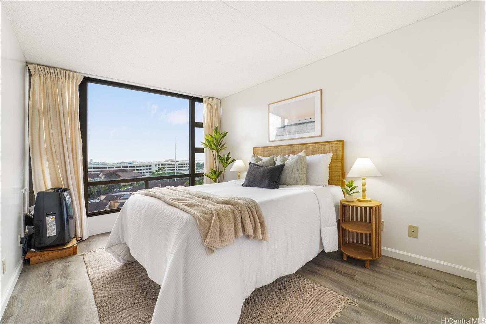 Pearl Regency condo # 606, Aiea, Hawaii - photo 7 of 20