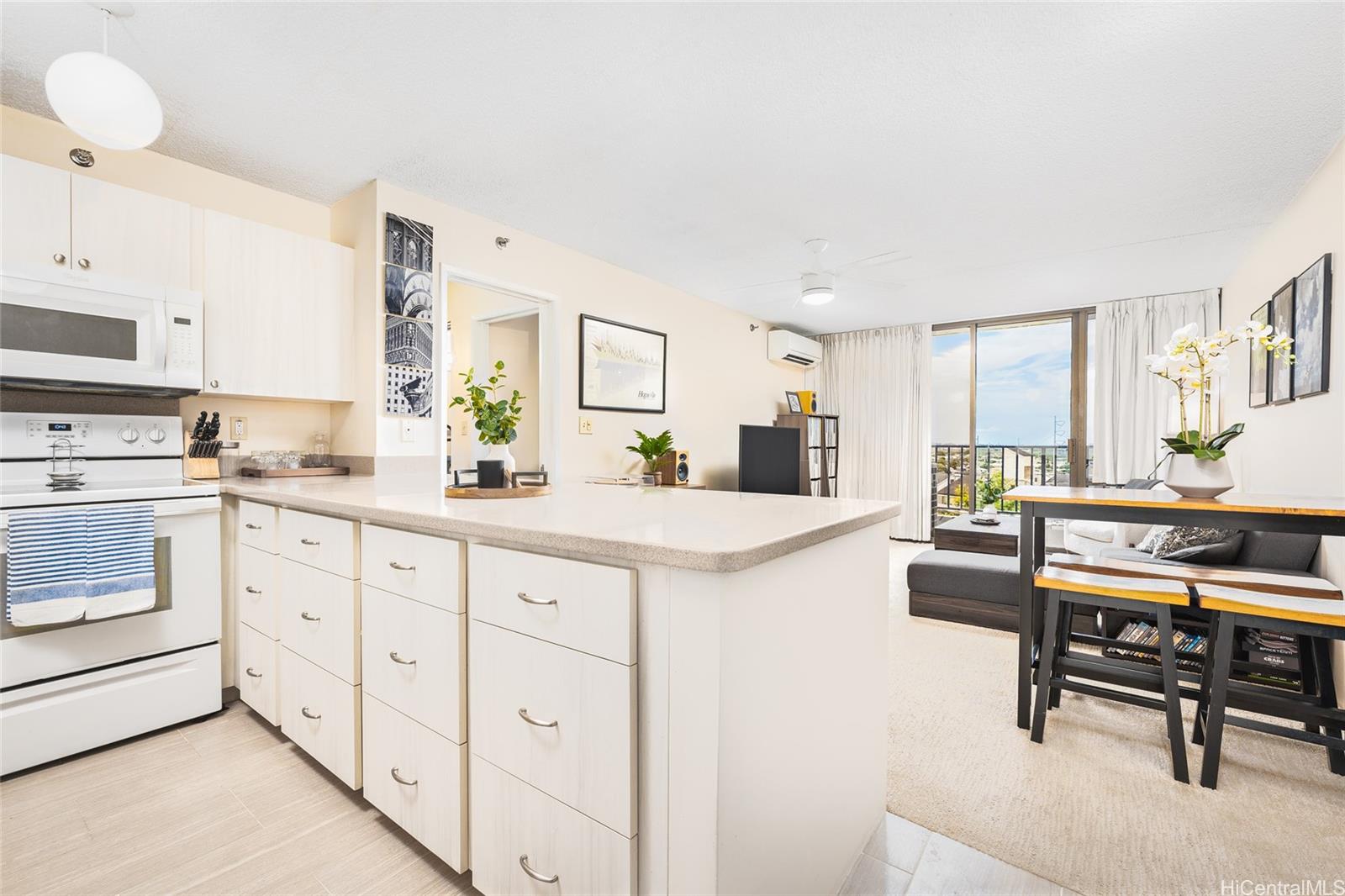 Pearl Regency 608, 98402 Koauka Loop, Aiea Pearlridge