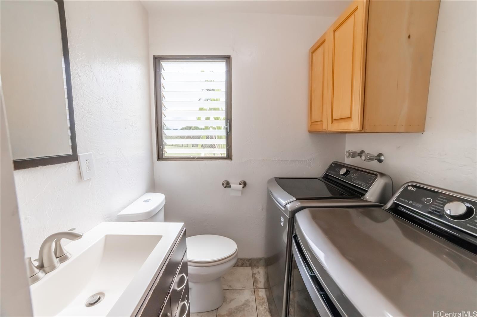 98-405 Kaonohi Street townhouse # 242, Aiea, Hawaii - photo 13 of 19