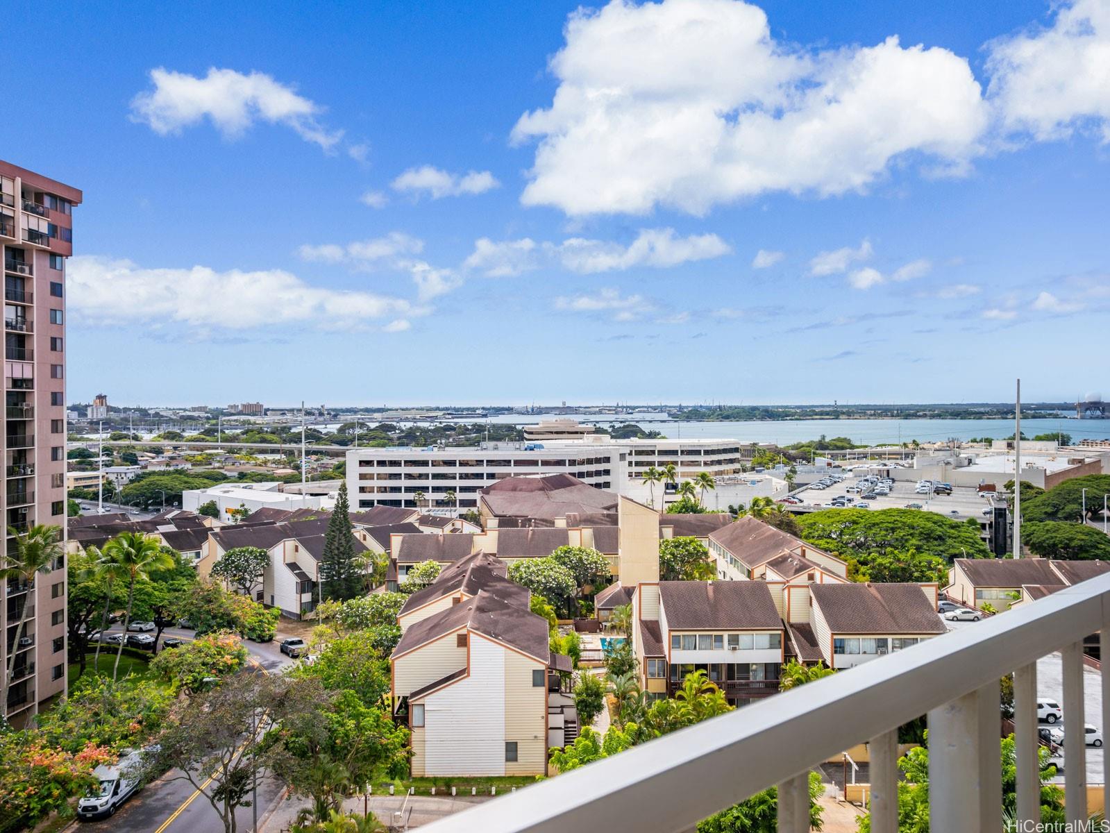 Pearl 2 condo # 10J, Aiea, Hawaii - photo 18 of 25