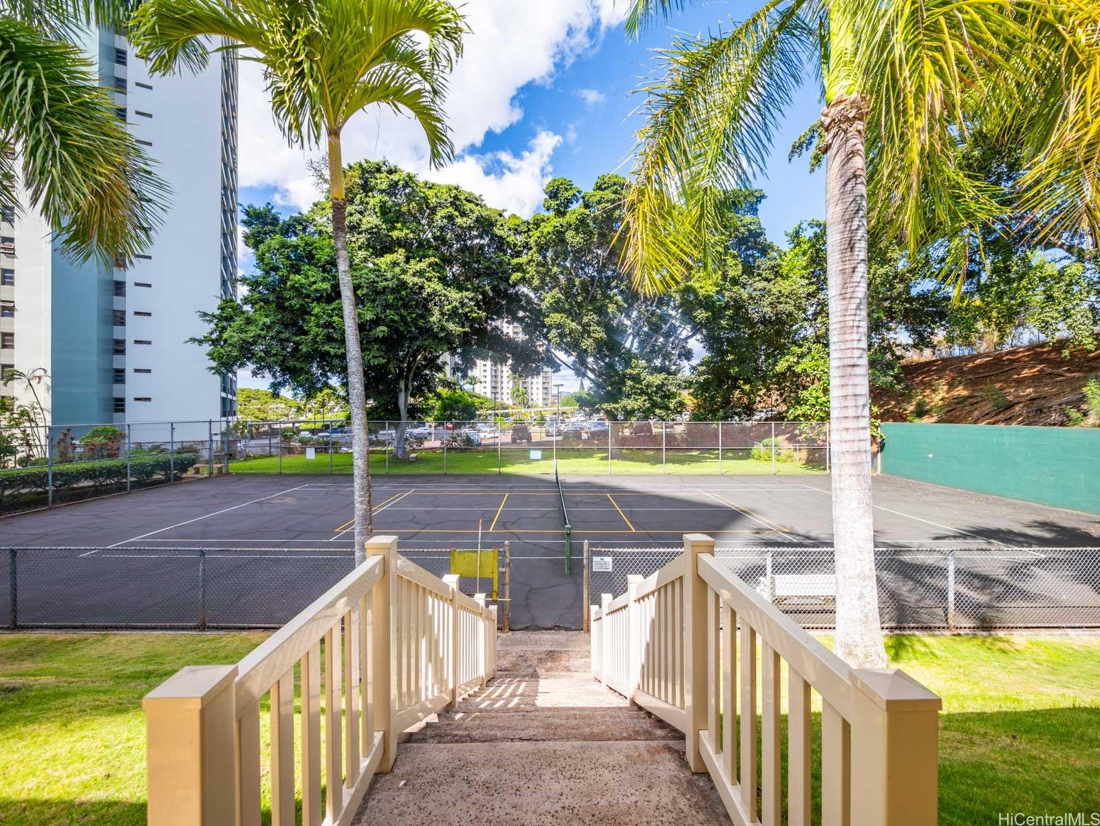 Pearl 2 condo # 10J, Aiea, Hawaii - photo 22 of 25