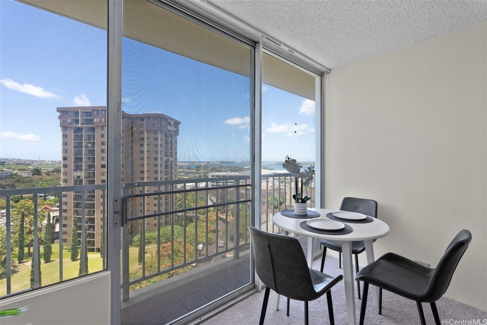 Pearl 2 condo # 11G, Aiea, Hawaii - photo 14 of 25