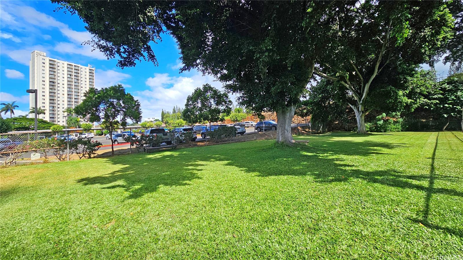 Pearl 2 condo # #17G, Aiea, Hawaii - photo 15 of 24