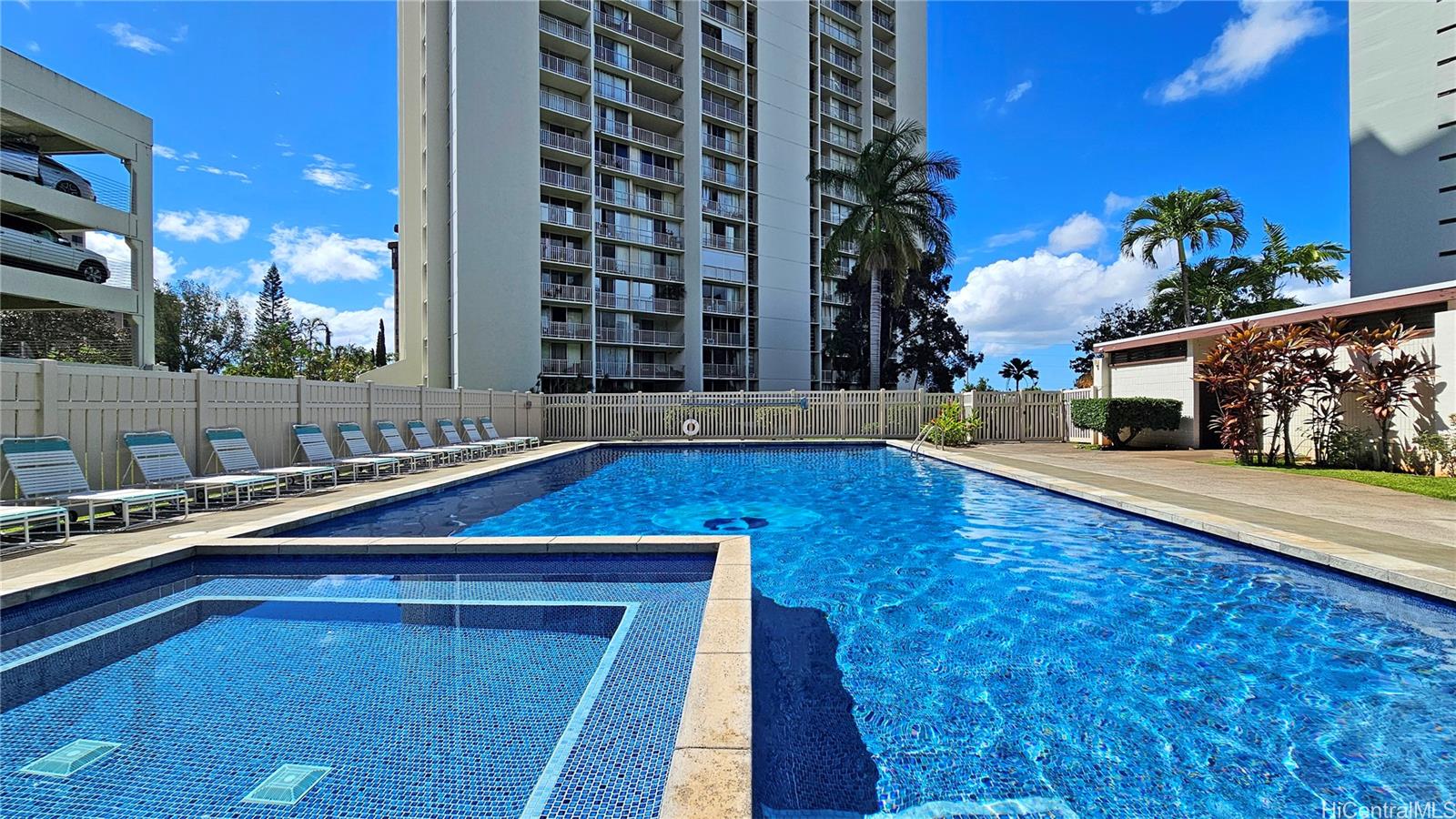 Pearl 2 condo # #17G, Aiea, Hawaii - photo 20 of 24