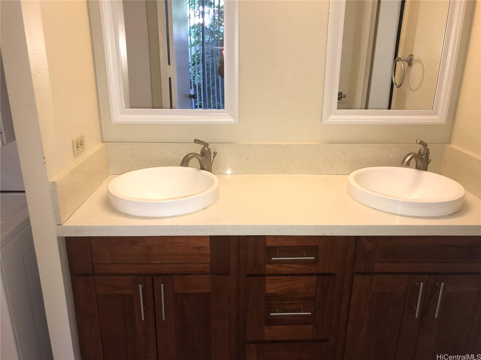 98-410 Koauka Loop Aiea - Rental - photo 2 of 17