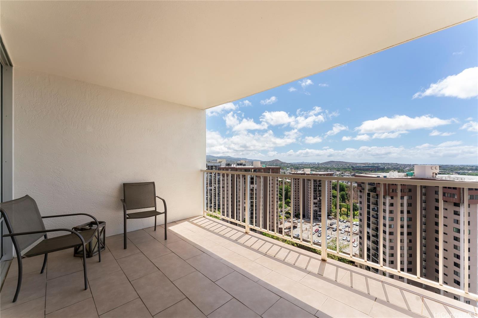 Pearl 2 condo # 21J, Aiea, Hawaii - photo 11 of 23