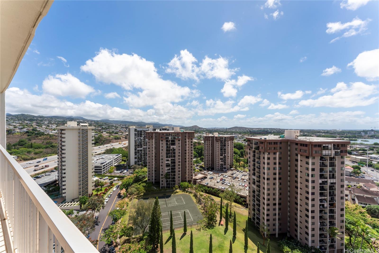 Pearl 2 condo # 21J, Aiea, Hawaii - photo 13 of 23