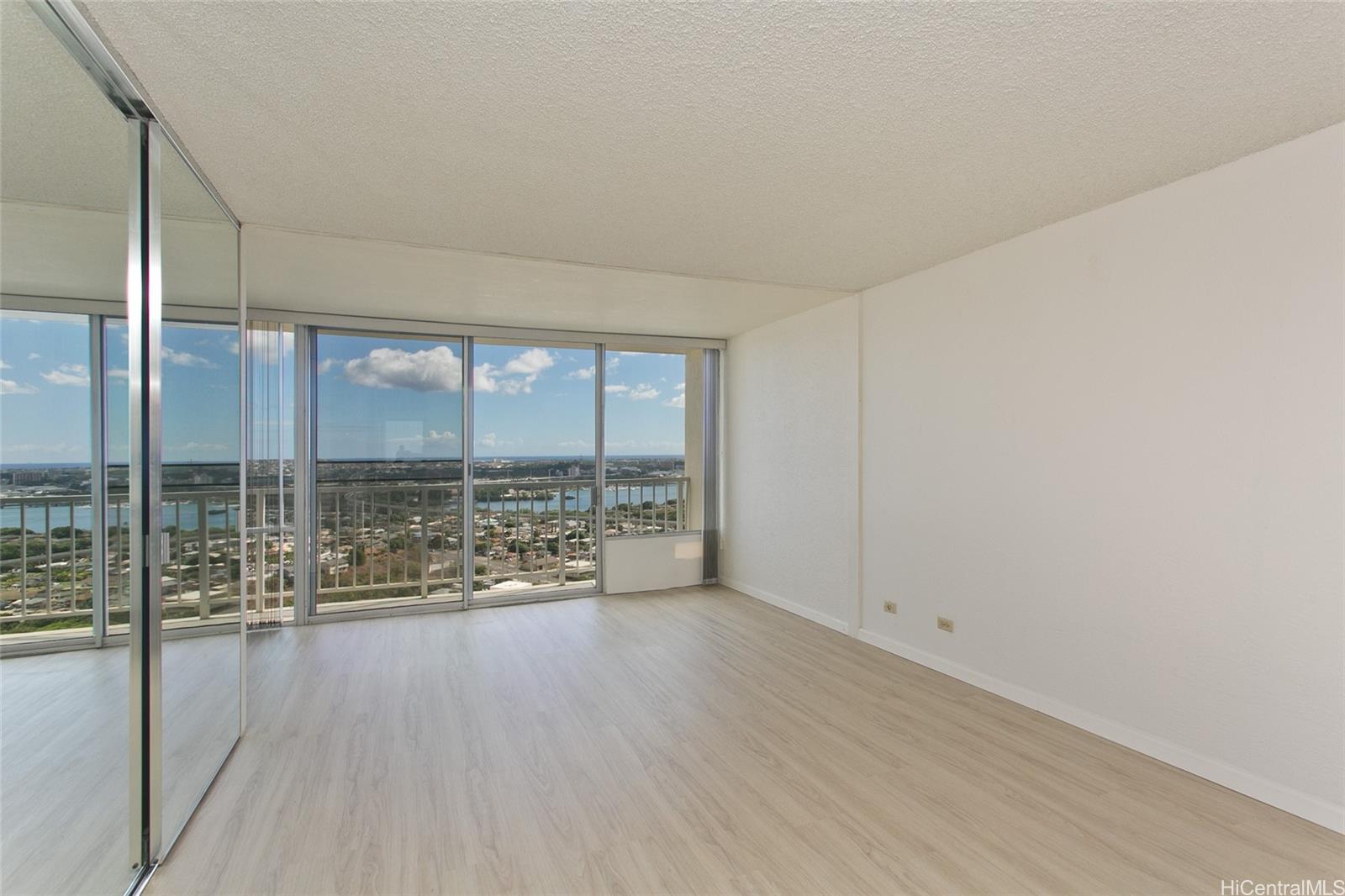 Pearl 2 condo # 30G, Aiea, Hawaii - photo 11 of 15