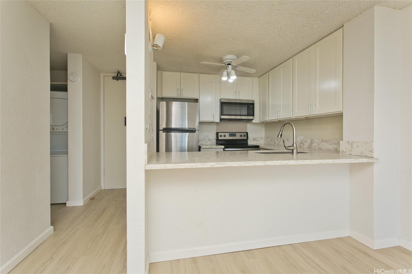 Pearl 2 condo # 30G, Aiea, Hawaii - photo 6 of 15