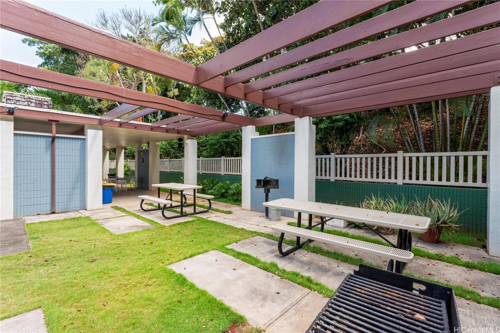 Pearl 2 condo # 31F, Aiea, Hawaii - photo 19 of 25