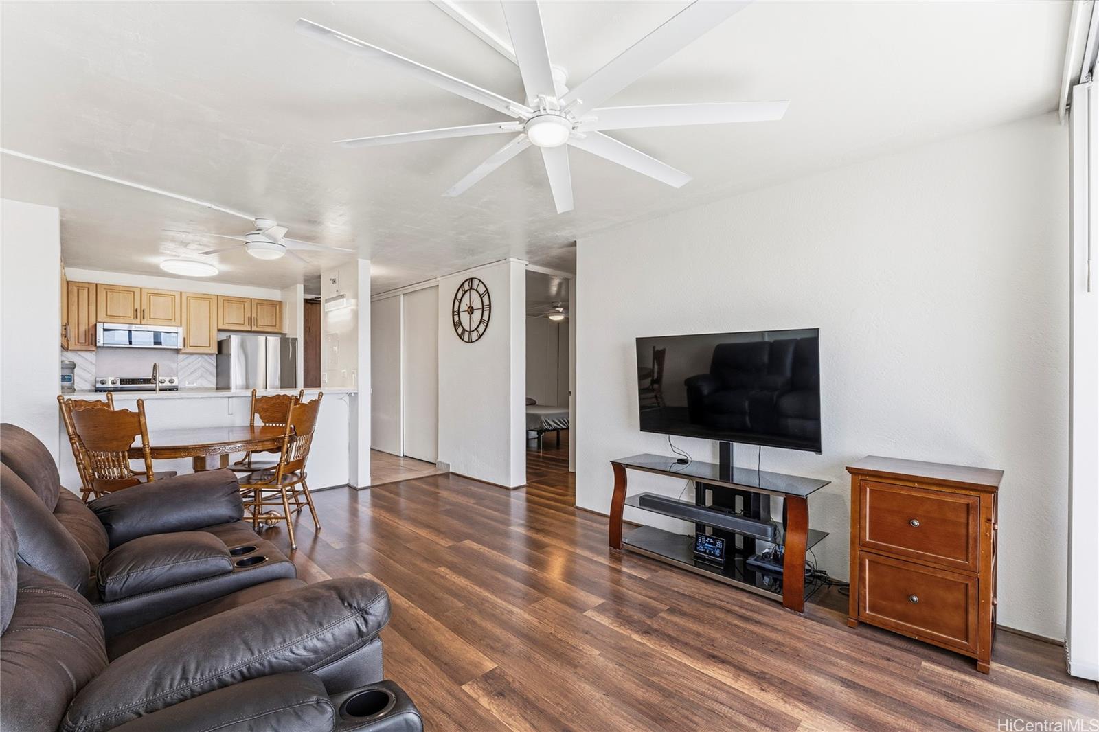 Pearl 2 condo # 31F, Aiea, Hawaii - photo 4 of 25