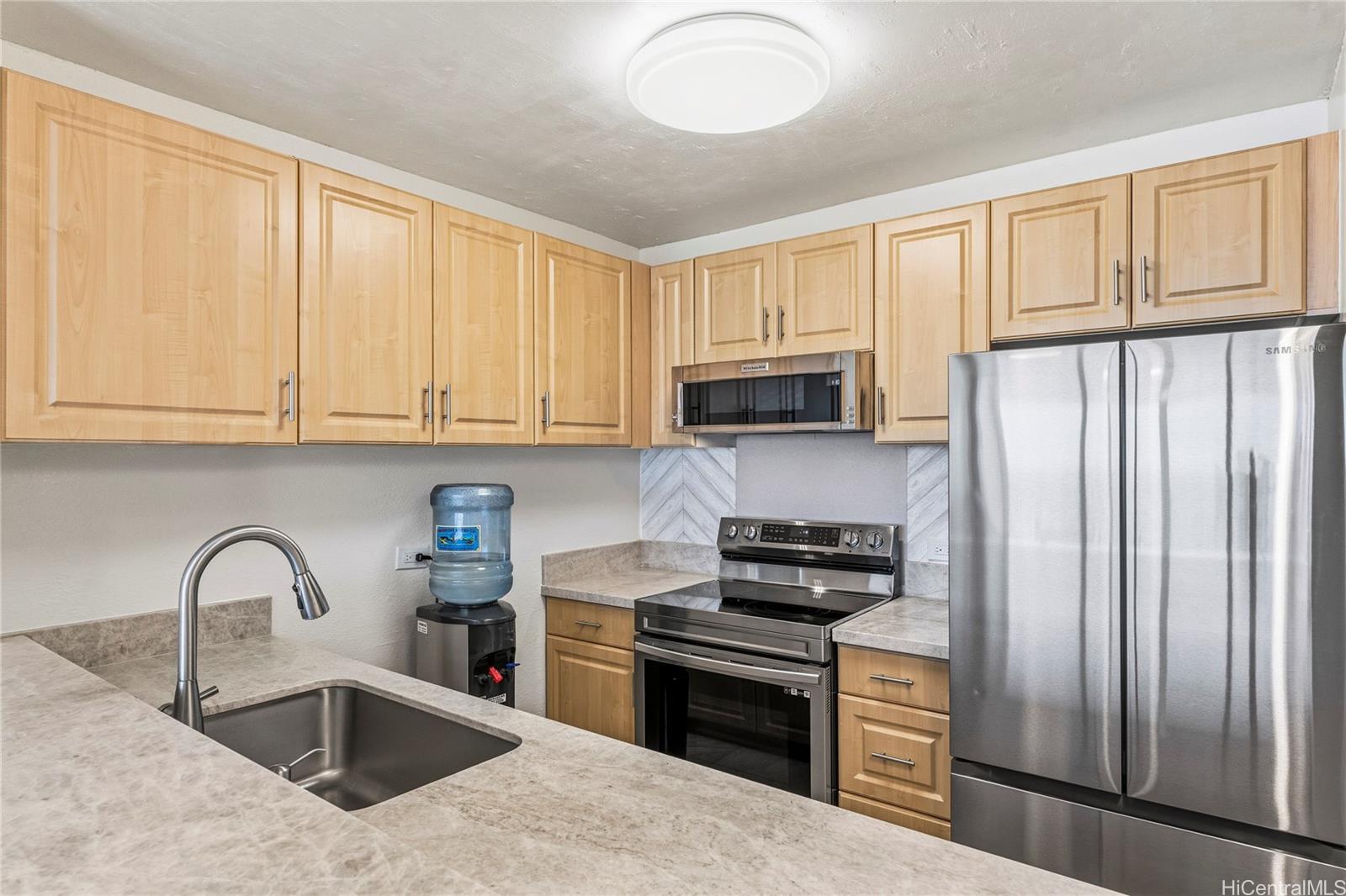 Pearl 2 condo # 31F, Aiea, Hawaii - photo 6 of 25