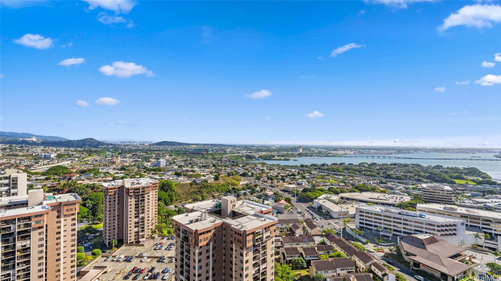 Pearl 2 condo # 31K, Aiea, Hawaii - photo 13 of 25