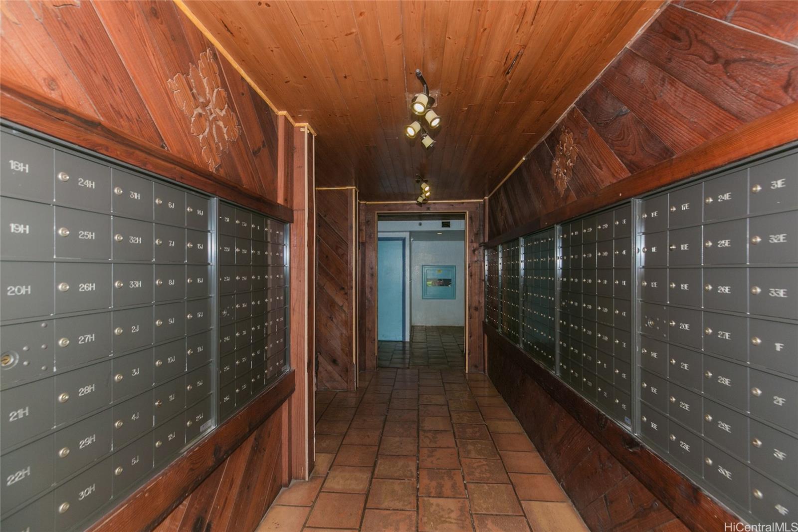 98-410 Koauka Loop Aiea - Rental - photo 18 of 25