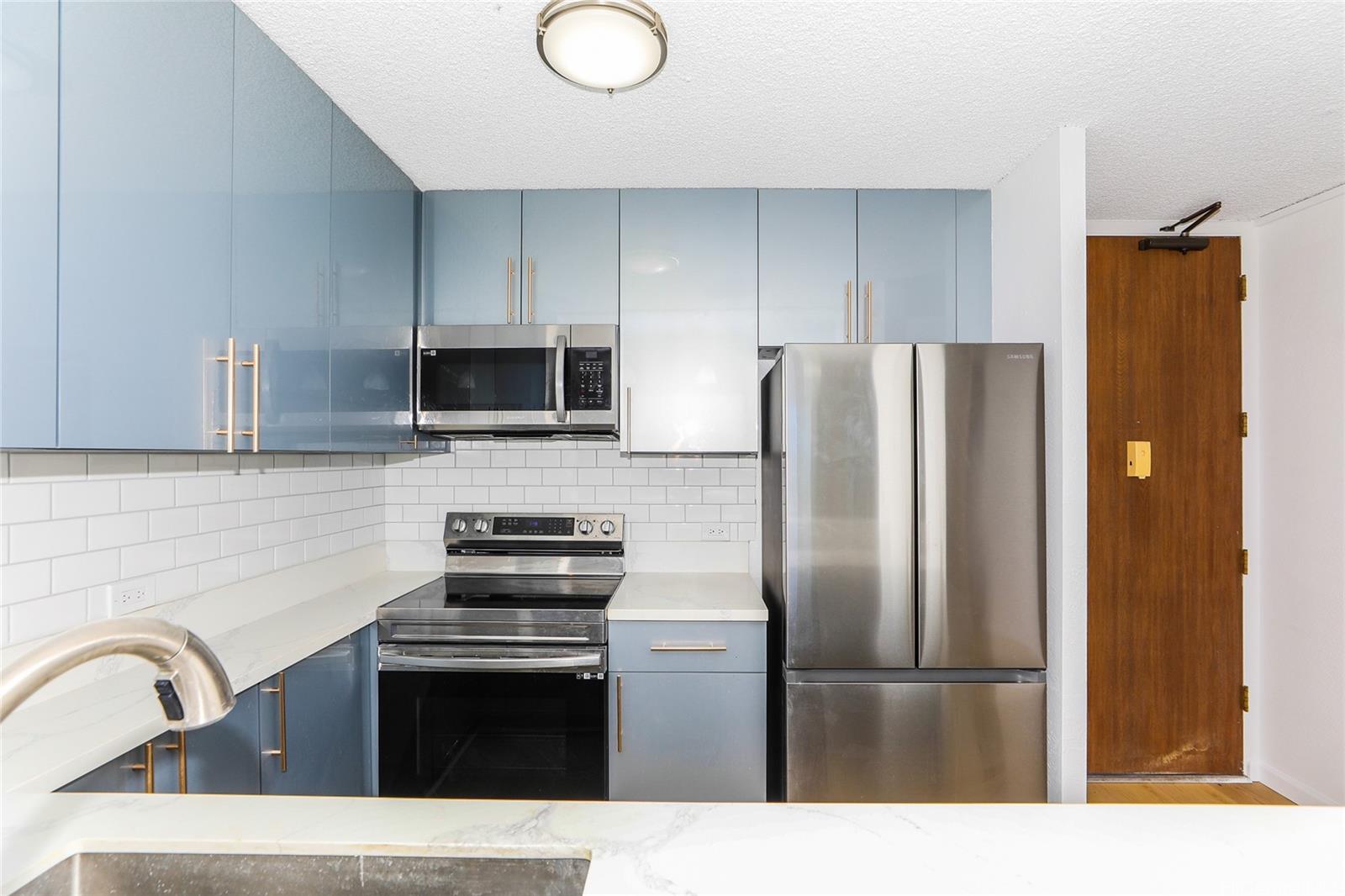 98-410 Koauka Loop Aiea - Rental - photo 8 of 25