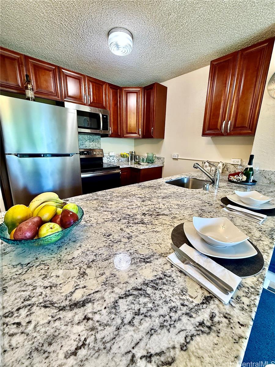 Pearl 2 condo # 3B, Aiea, Hawaii - photo 3 of 25