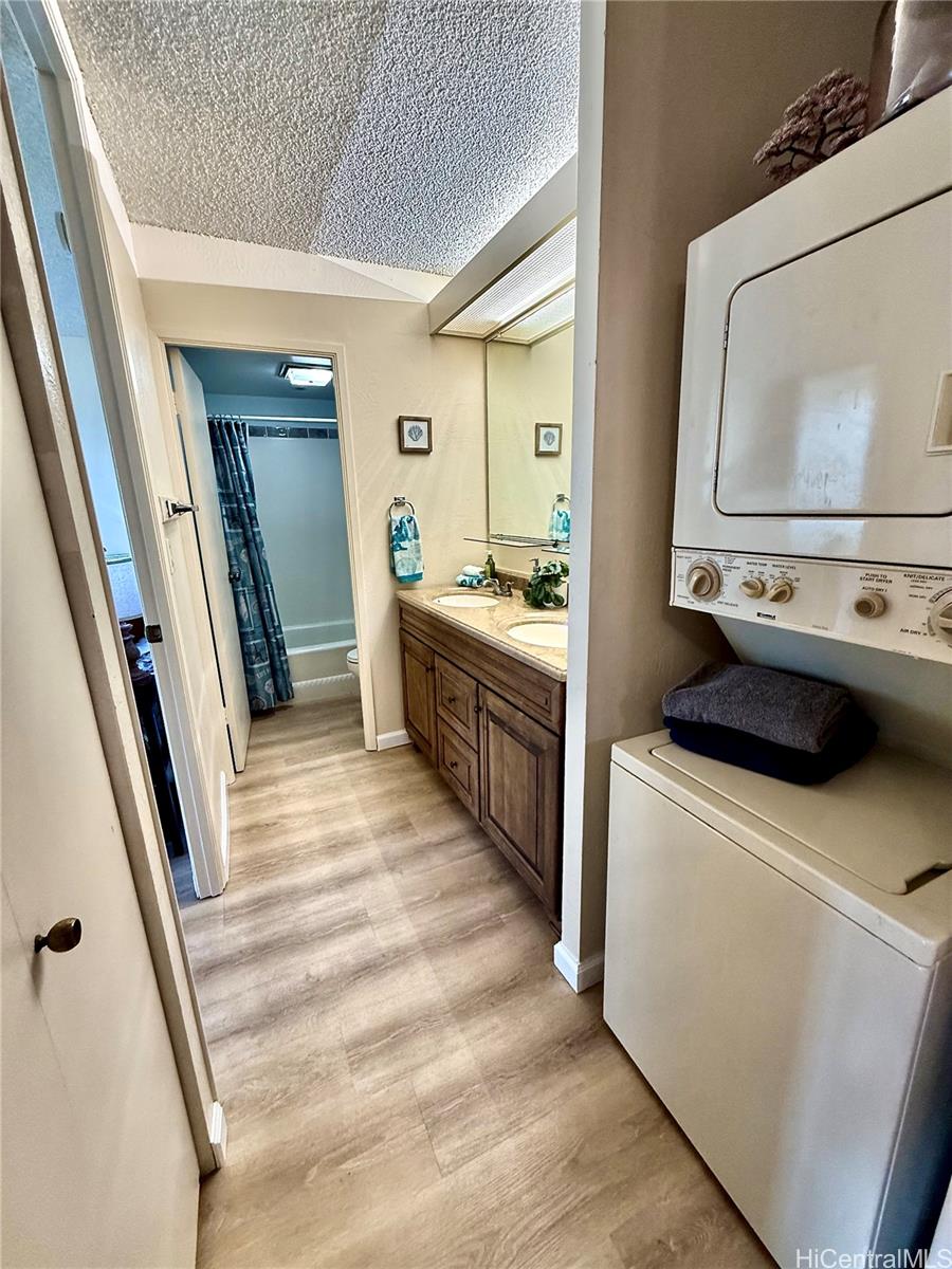 Pearl 2 condo # 3B, Aiea, Hawaii - photo 7 of 25