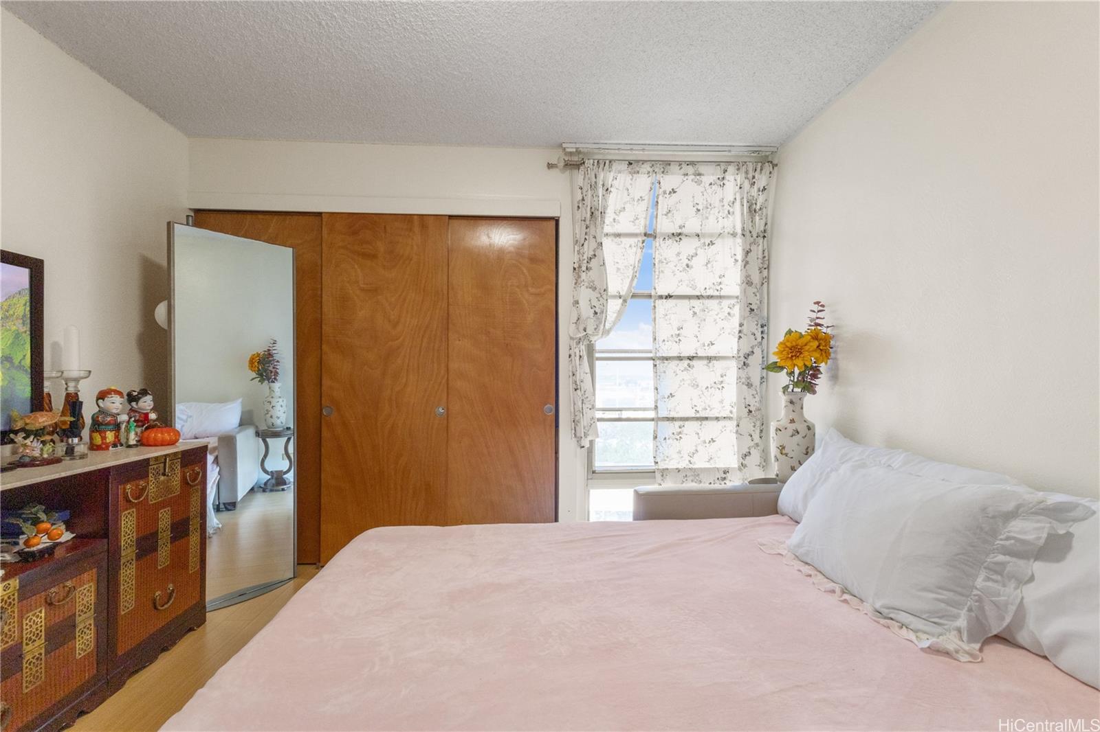 Pearl 2 condo # 9A, Aiea, Hawaii - photo 5 of 22