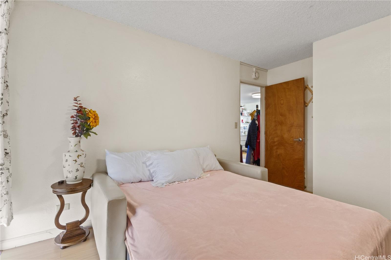 Pearl 2 condo # 9A, Aiea, Hawaii - photo 6 of 22