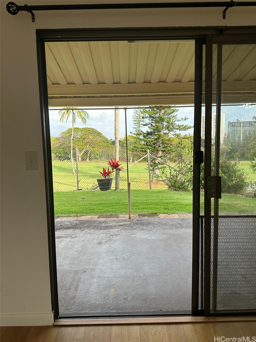 98-413 Kaonohi St Aiea - Rental - photo 6 of 14