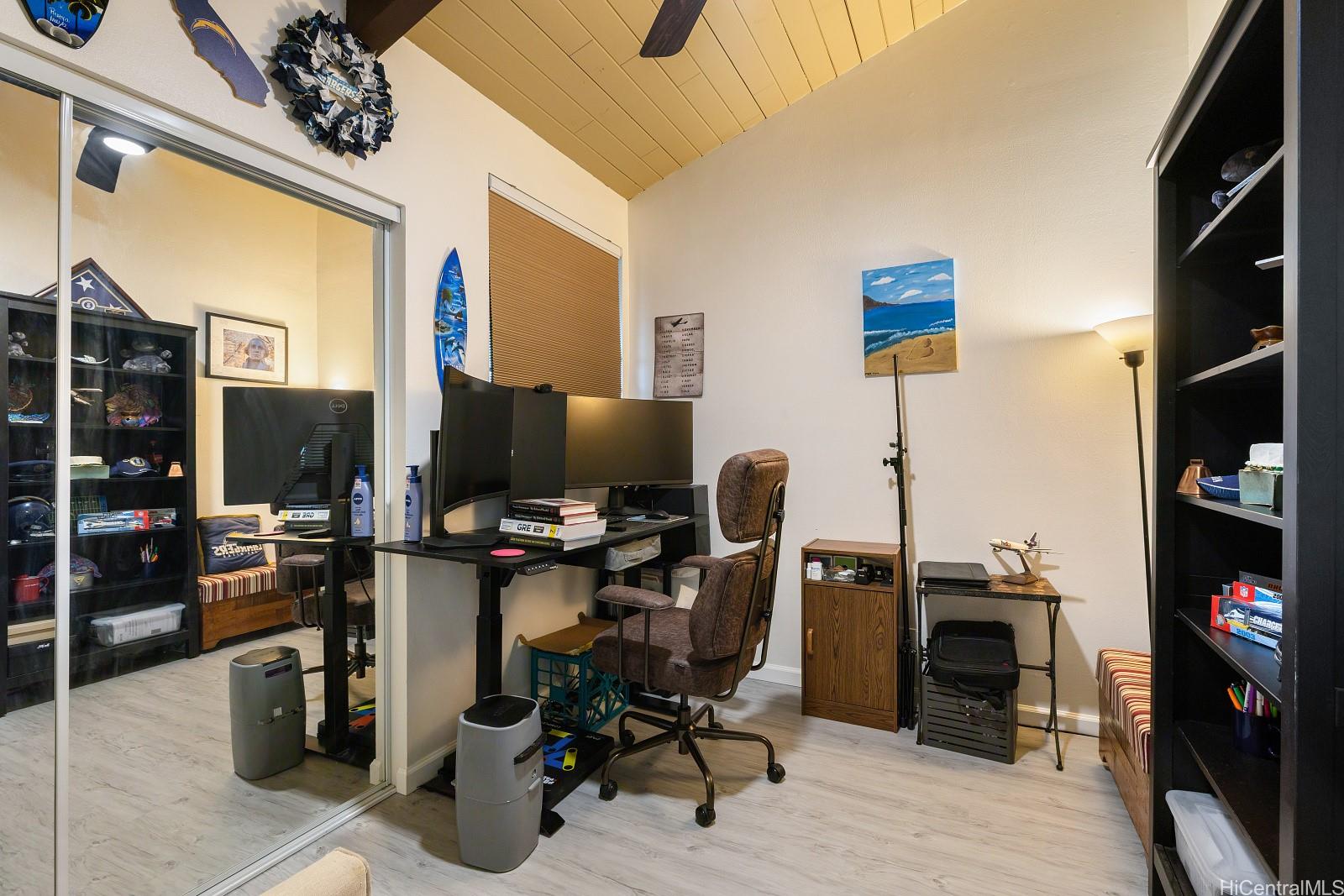 Chateau Newtown Vlg 2 condo # 4402, Aiea, Hawaii - photo 18 of 25