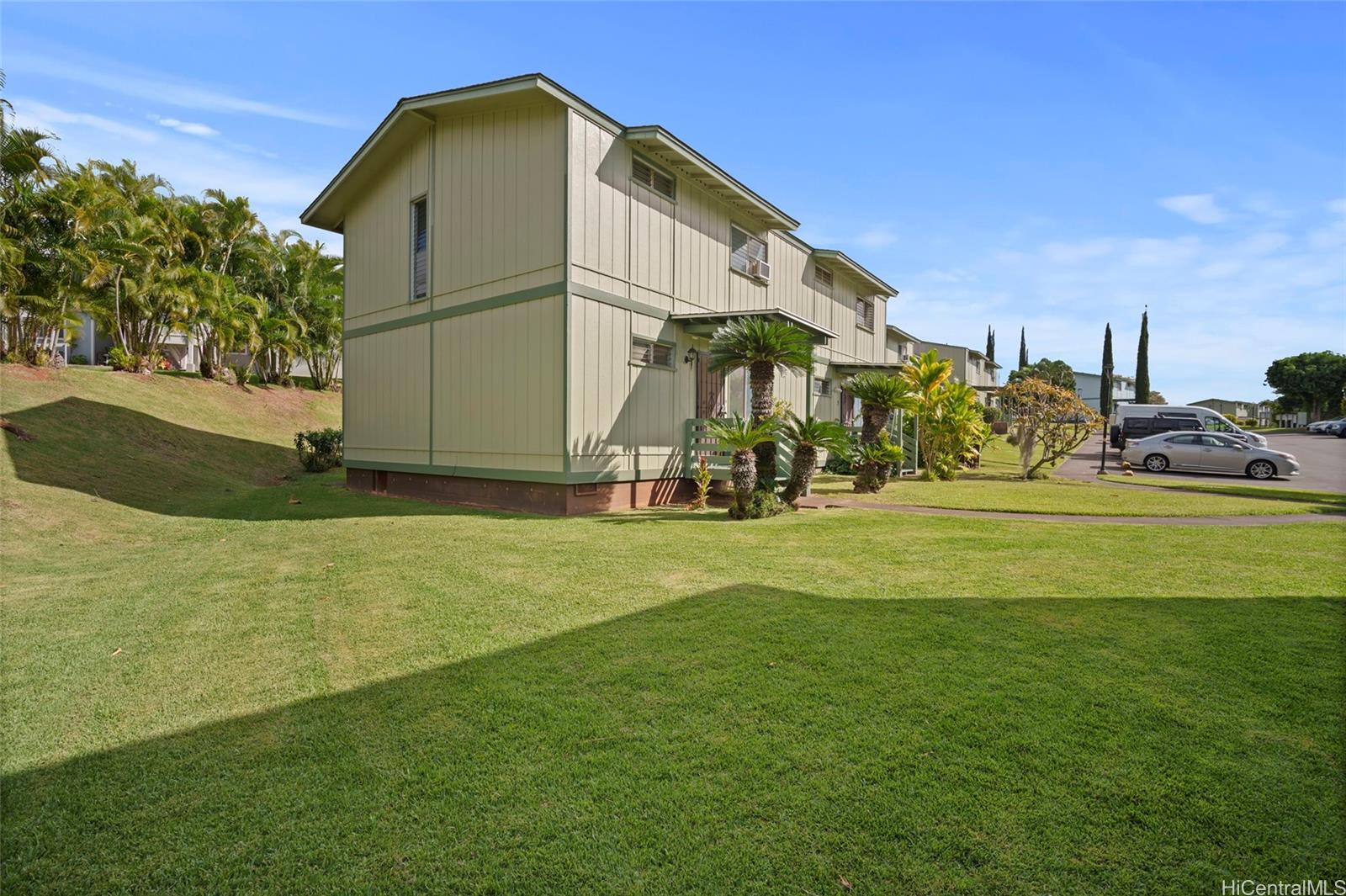 98-441 Hookanike St townhouse # 8, Pearl City, Hawaii - photo 16 of 20