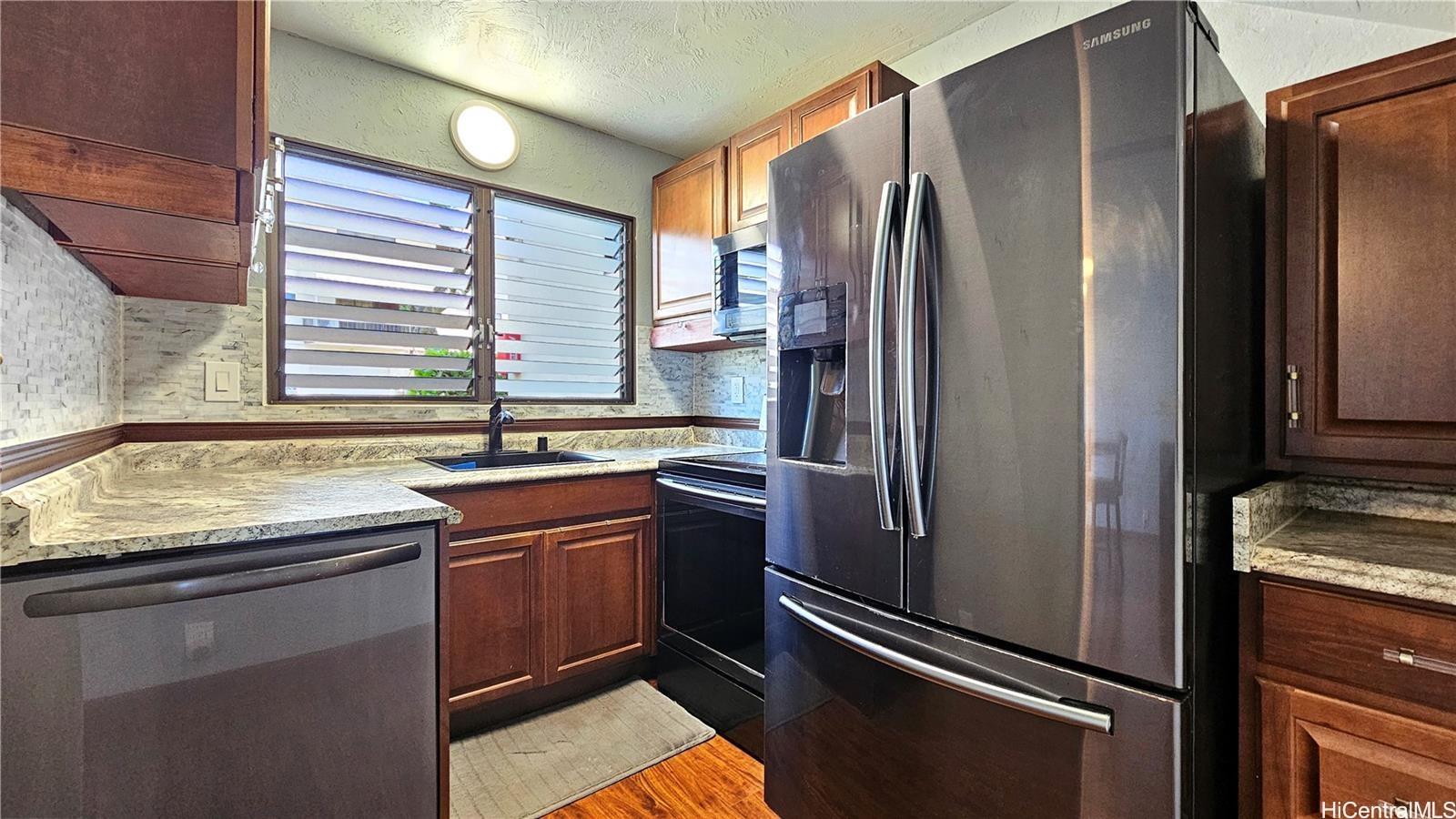 98-441 Kaonohi Street townhouse # 35-3, Aiea, Hawaii - photo 5 of 24