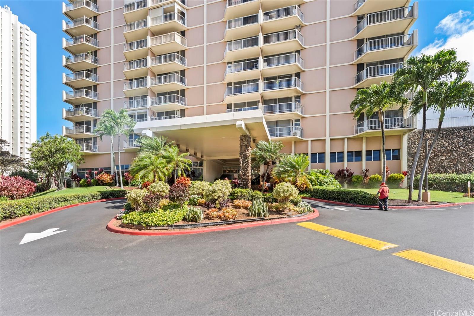 Highlander condo # 1011, Aiea, Hawaii - photo 18 of 18