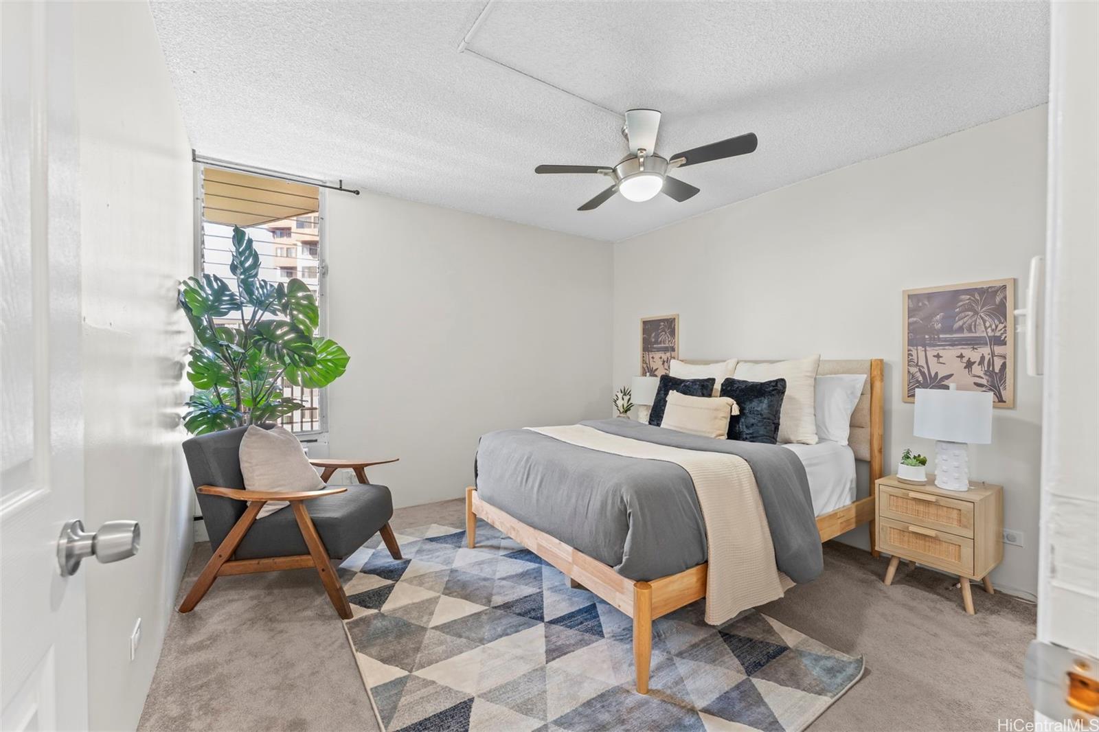 Highlander condo # 1011, Aiea, Hawaii - photo 9 of 18