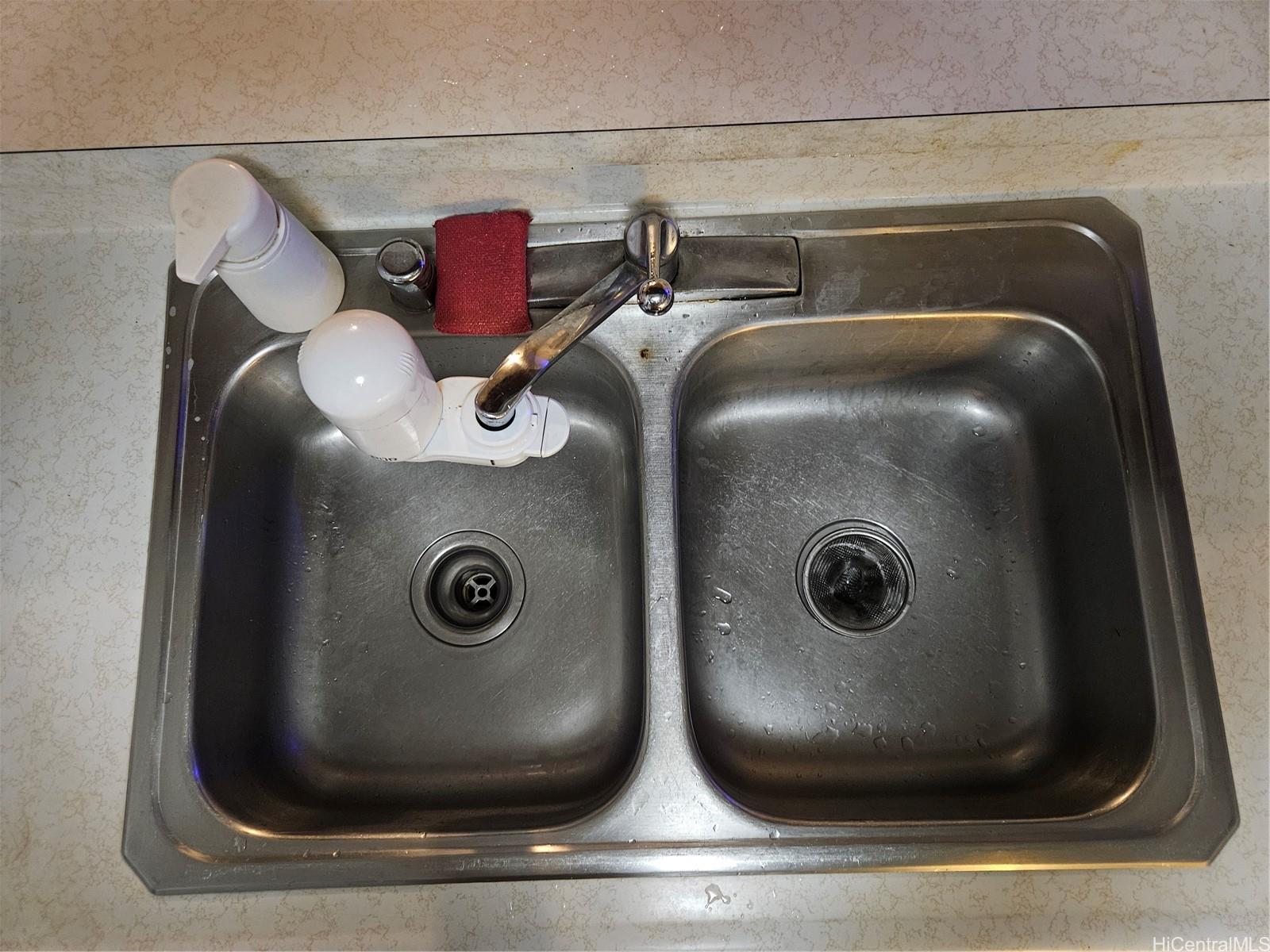 HIGHLANDER condo # 1108, Aiea, Hawaii - photo 6 of 17