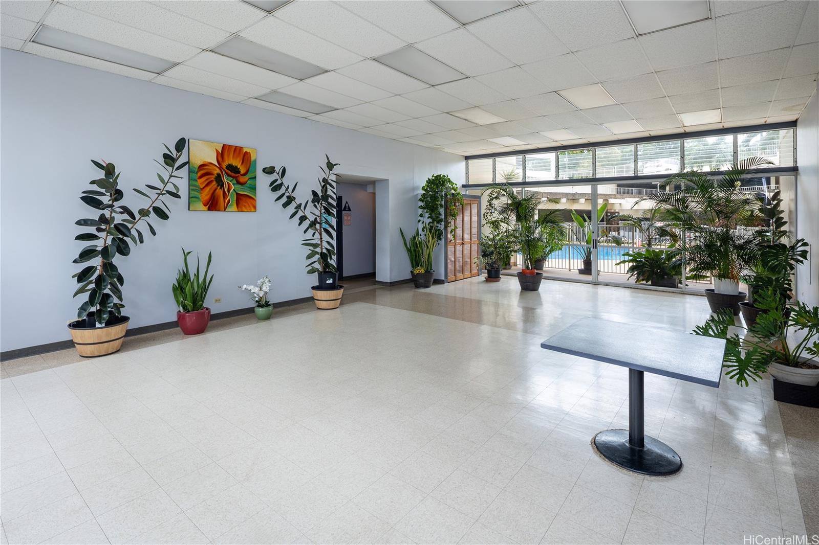 Highlander condo # 1108, Aiea, Hawaii - photo 15 of 22