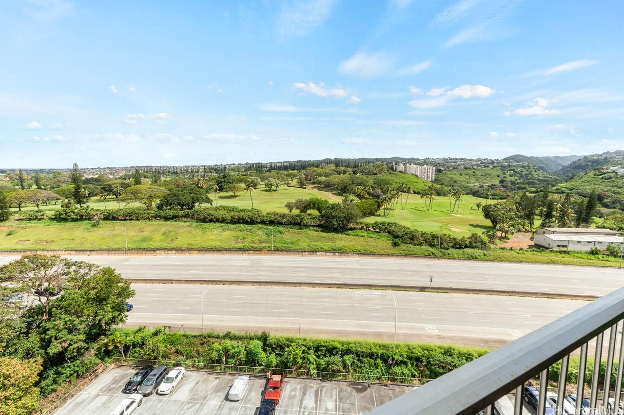 Highlander condo # 1403, Aiea, Hawaii - photo 11 of 17