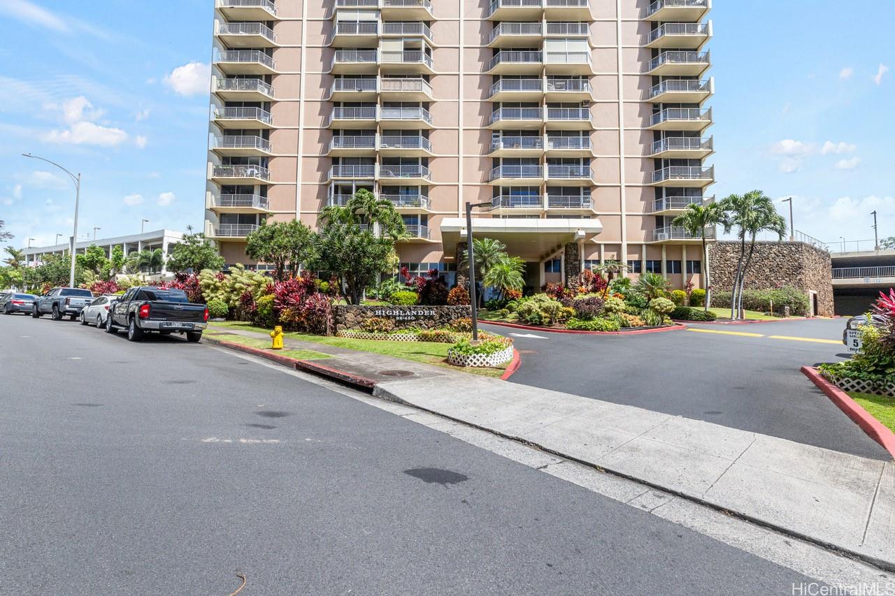 Highlander condo # 1403, Aiea, Hawaii - photo 17 of 17