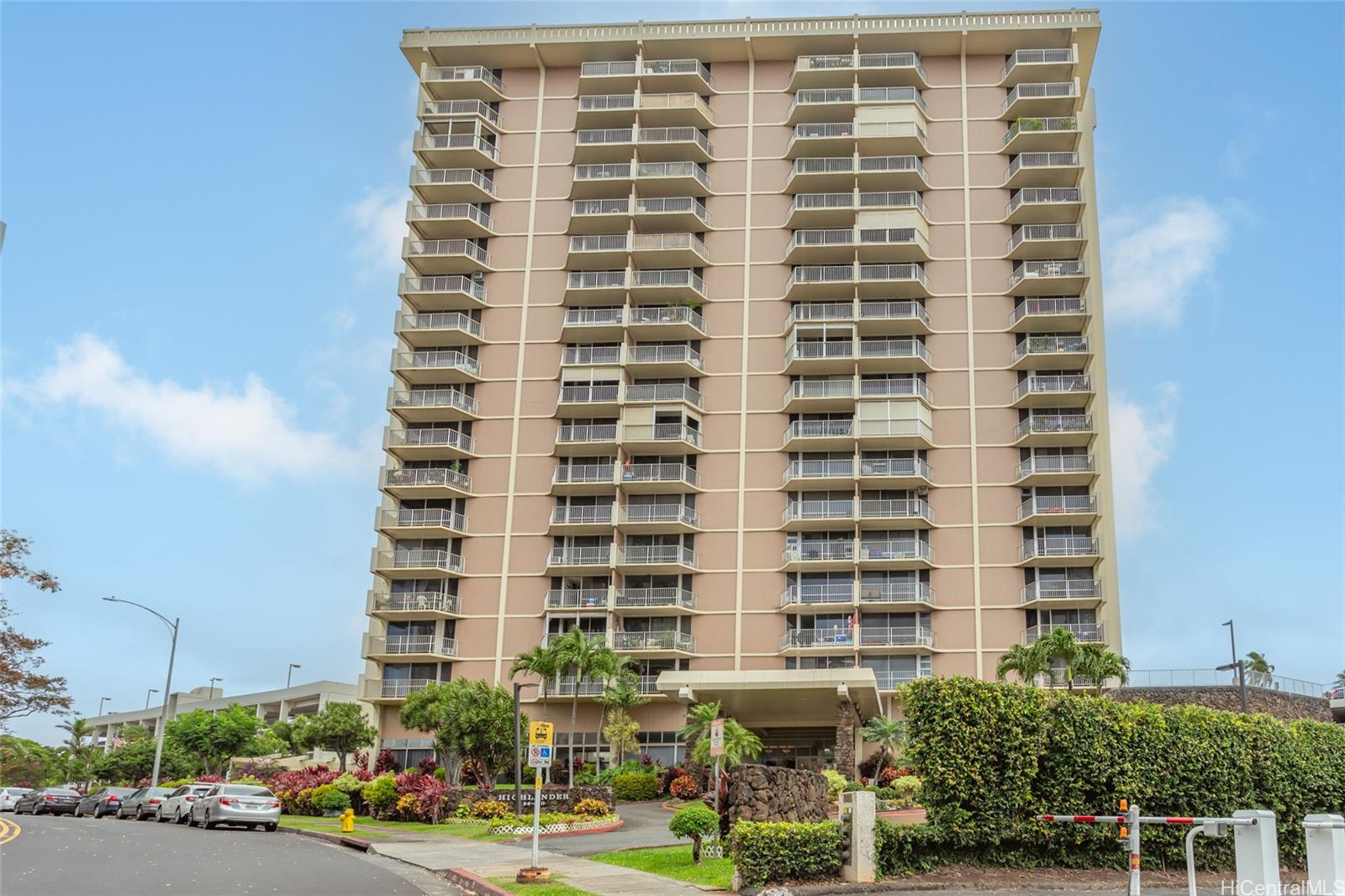 Highlander condo # 1501, Aiea, Hawaii - photo 2 of 18