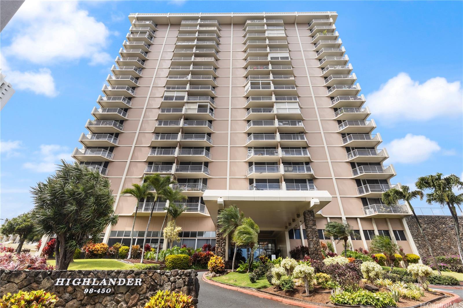 Highlander condo # 1505, Aiea, Hawaii - photo 2 of 25