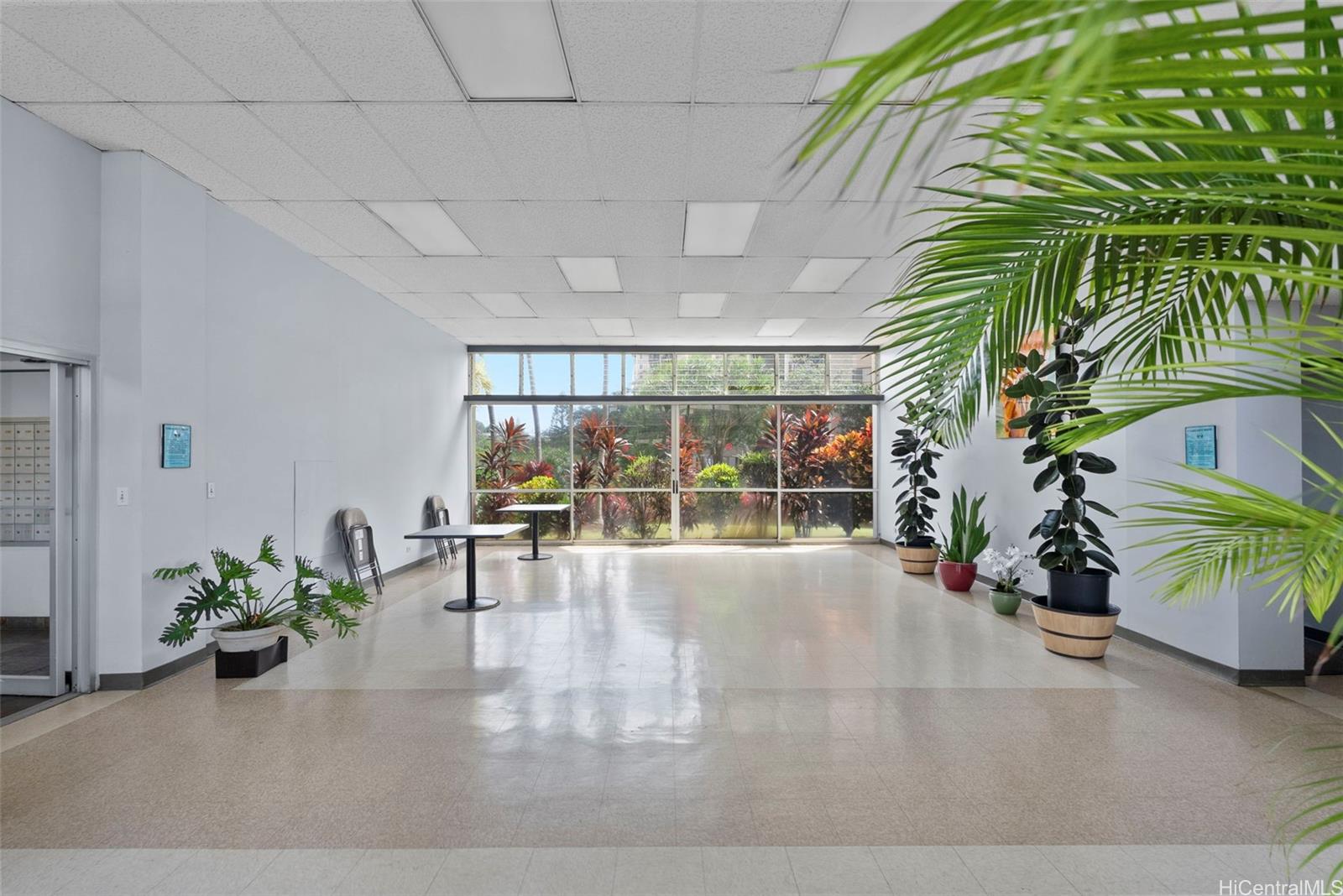 Highlander condo # 208, Aiea, Hawaii - photo 22 of 25