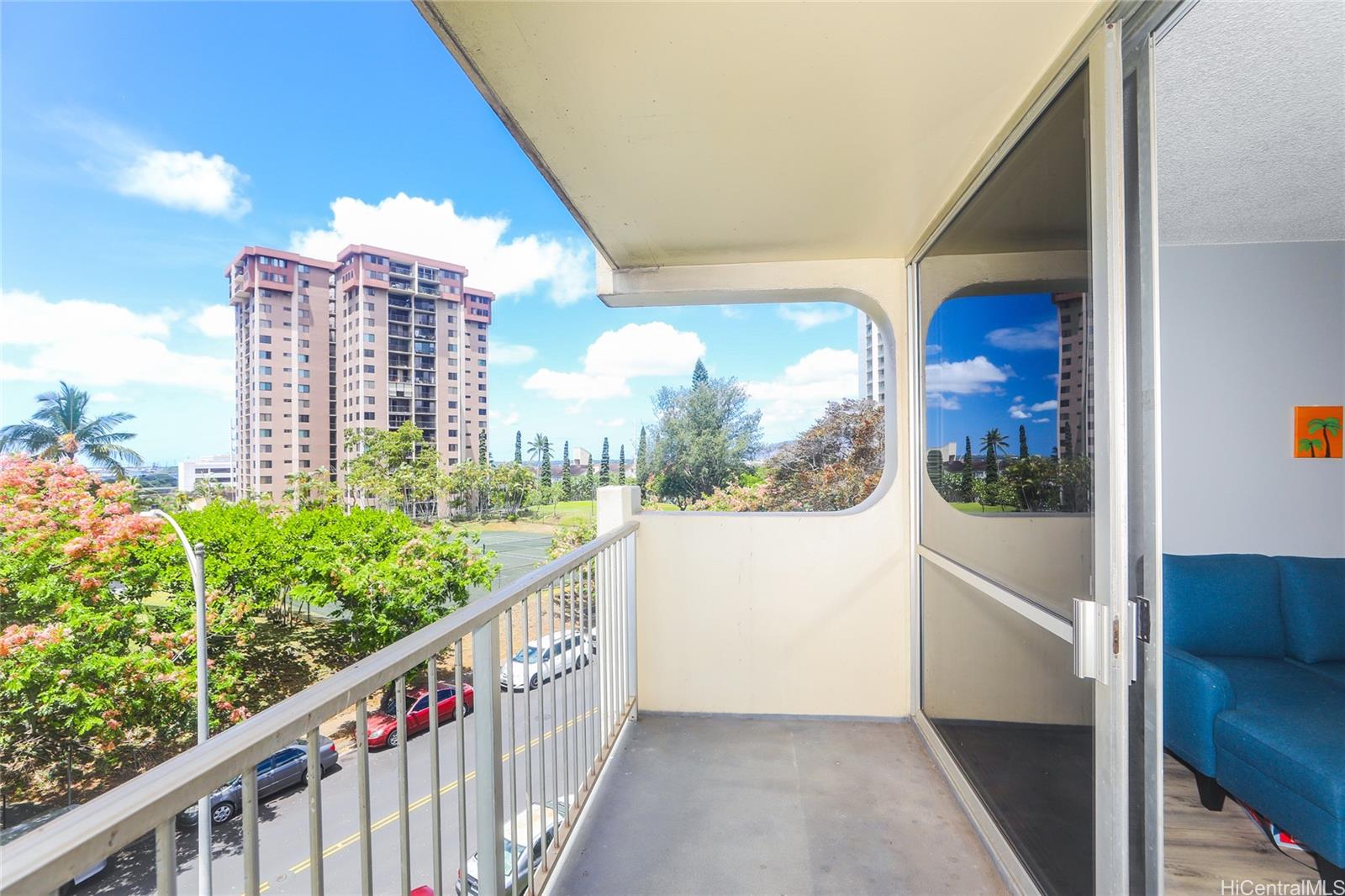 Highlander condo # 312, Aiea, Hawaii - photo 2 of 24