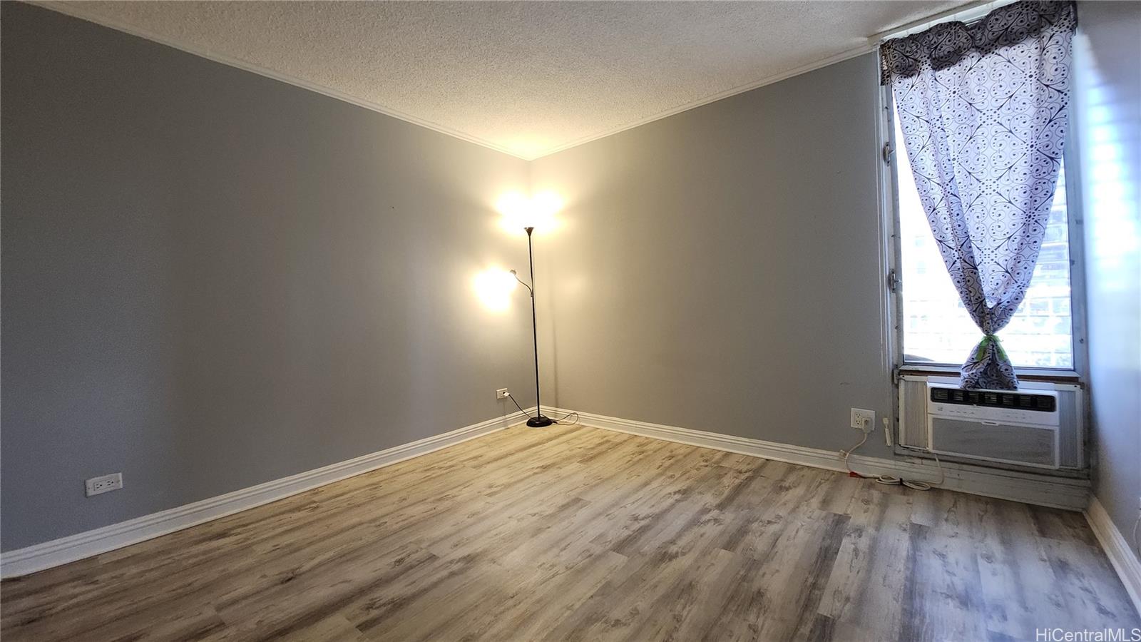 Highlander condo # 312, Aiea, Hawaii - photo 11 of 25