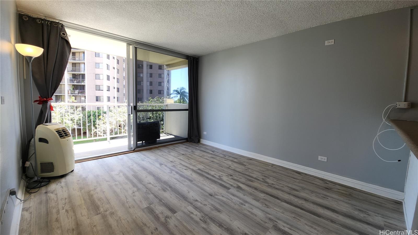 Highlander condo # 312, Aiea, Hawaii - photo 4 of 25