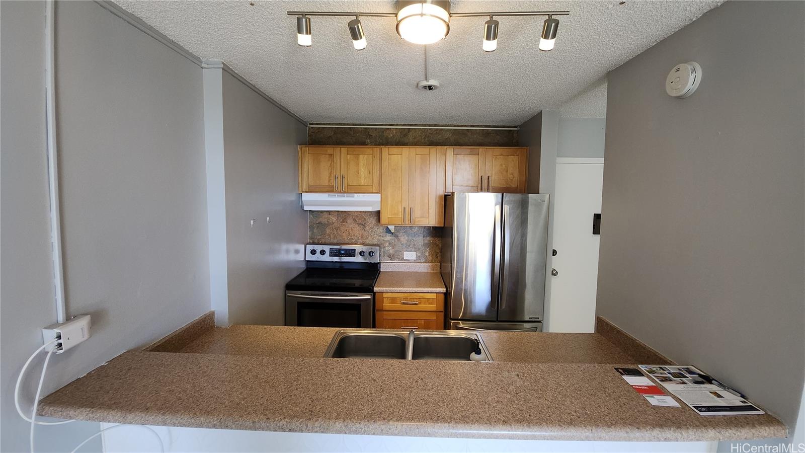 Highlander condo # 312, Aiea, Hawaii - photo 6 of 25