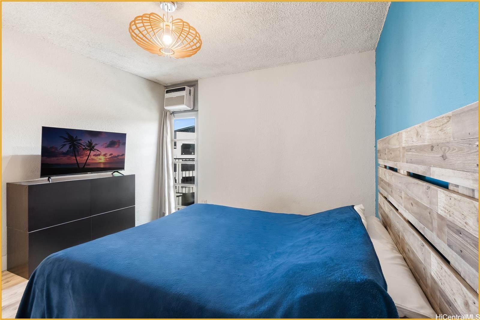 Highlander condo # 401, Aiea, Hawaii - photo 9 of 23