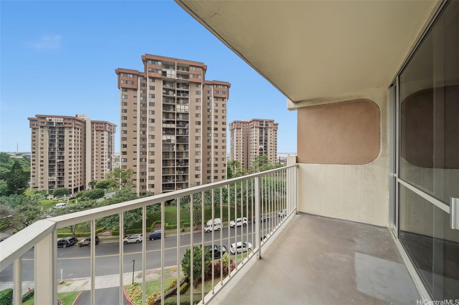 Highlander condo # 608, Aiea, Hawaii - photo 13 of 24